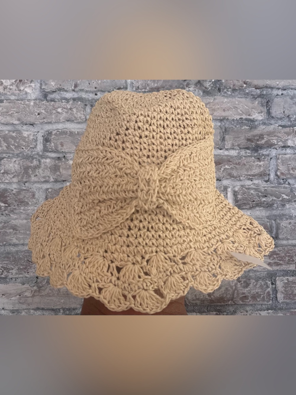 Packable Straw Floppy Hat with Cute Bow New Folds Flat smoke/pet free home.